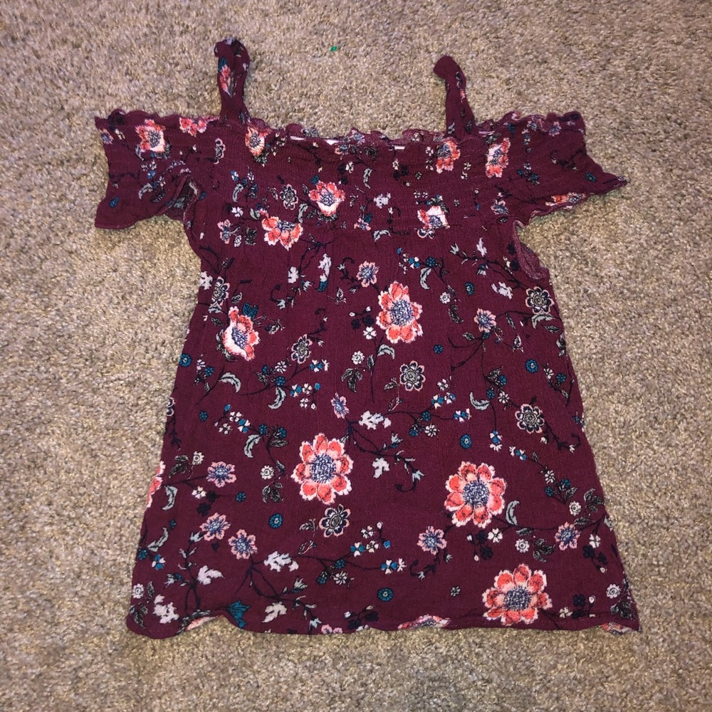 Tilly’s Floral Off-the-shoulder (with straps) Top